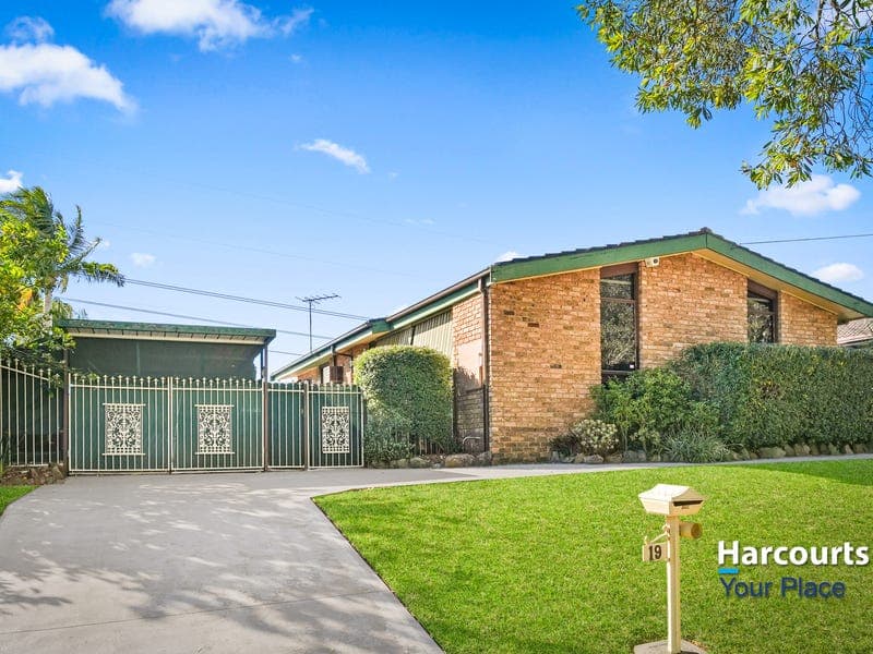 19 Raven Grove, Bidwill