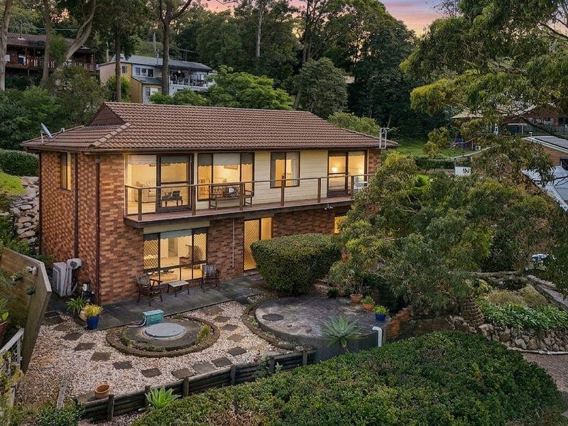 23 - 25 Bellbird Crescent