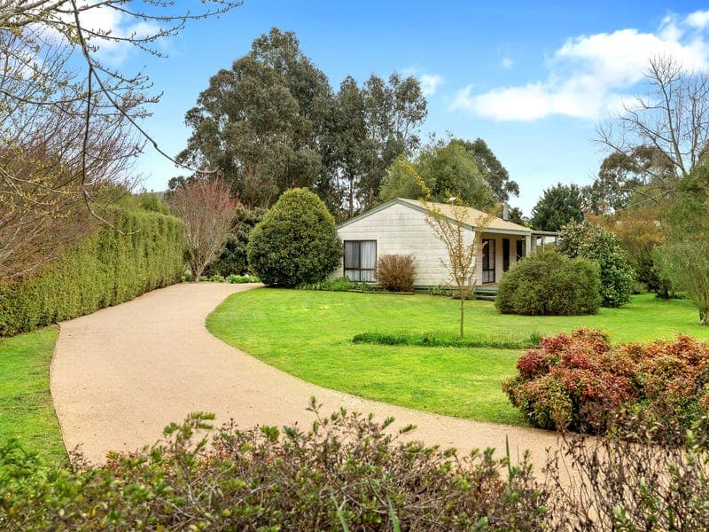 9 Mareeba Avenue