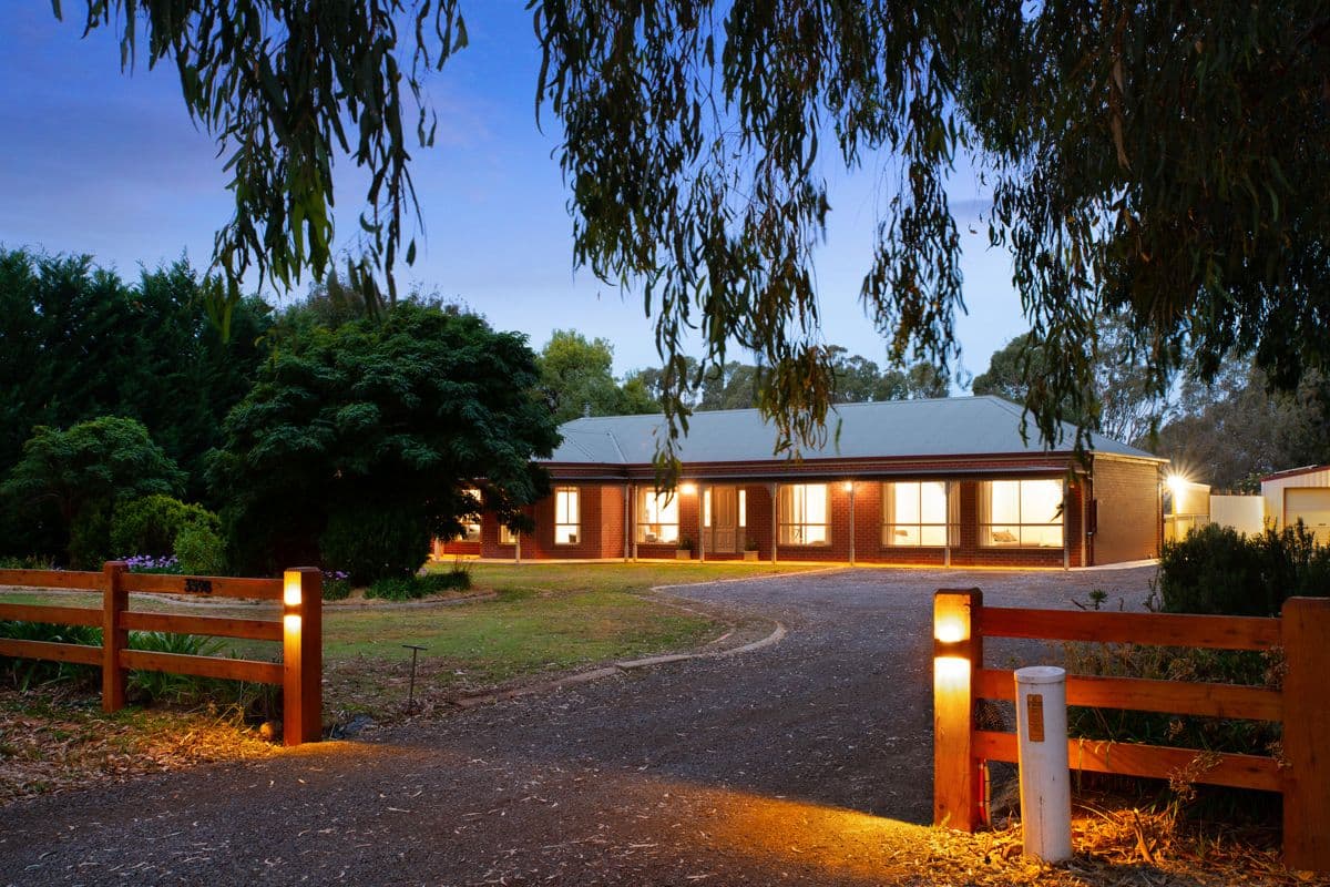 3598 Bridgewater Dunolly Road