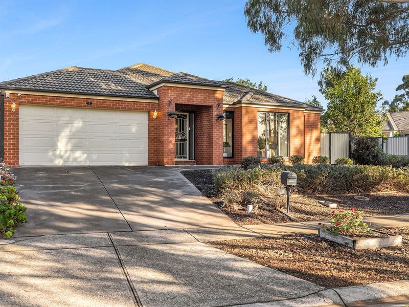 8 Bassenthwaite Vista, Harkness