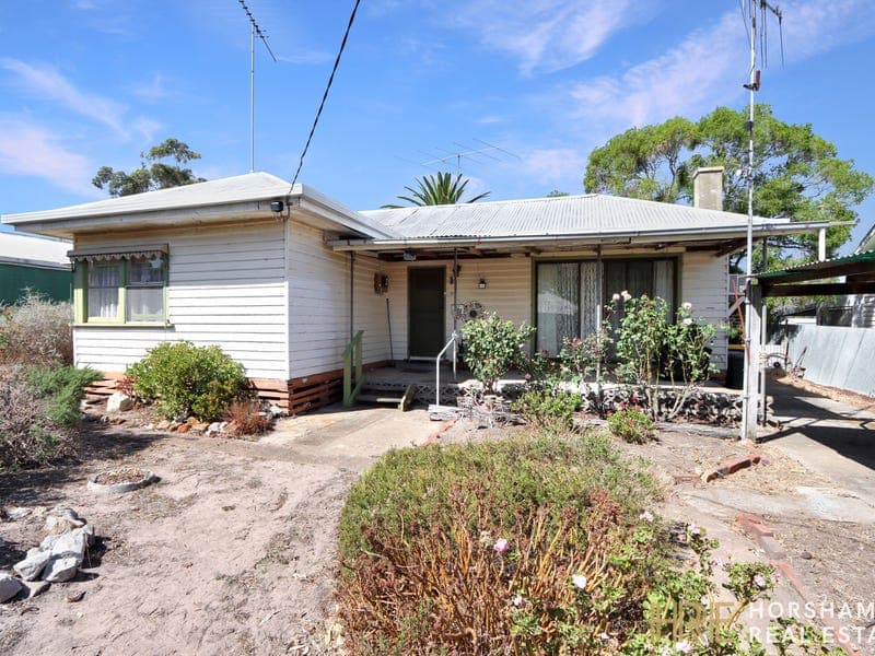 17 Barrack Street, Goroke