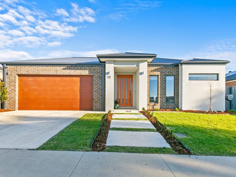 11 WINTERTON PLACE