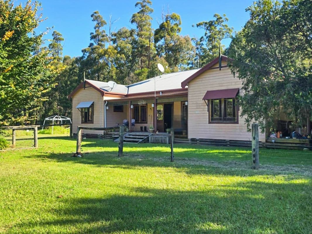 503 Simpsons Creek