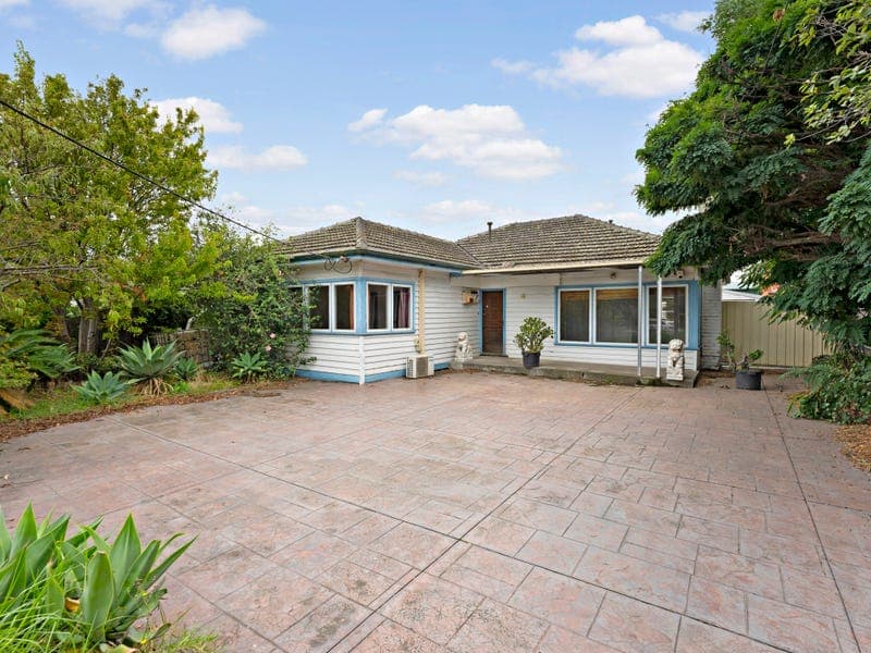6 Clarendon Parade, West Footscray