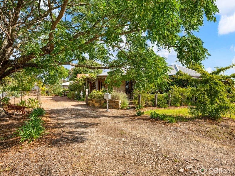483 Moyhu-Hansonville Road