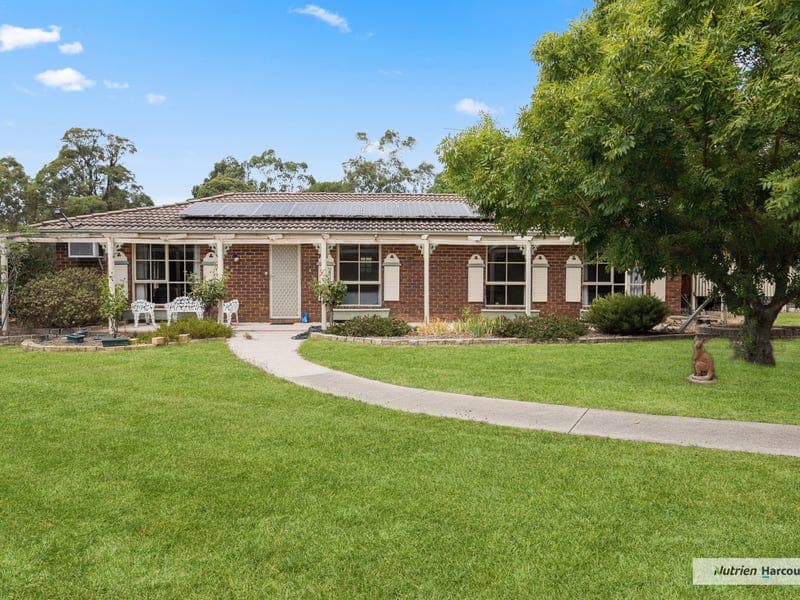 12 Bidstrup Avenue, Broadford