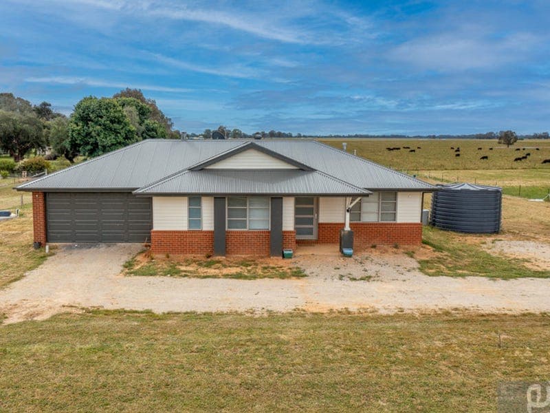 1524 Boorhaman East Road