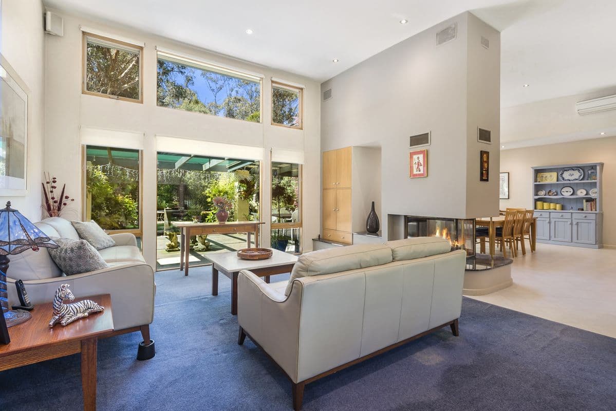23 Governors Drive