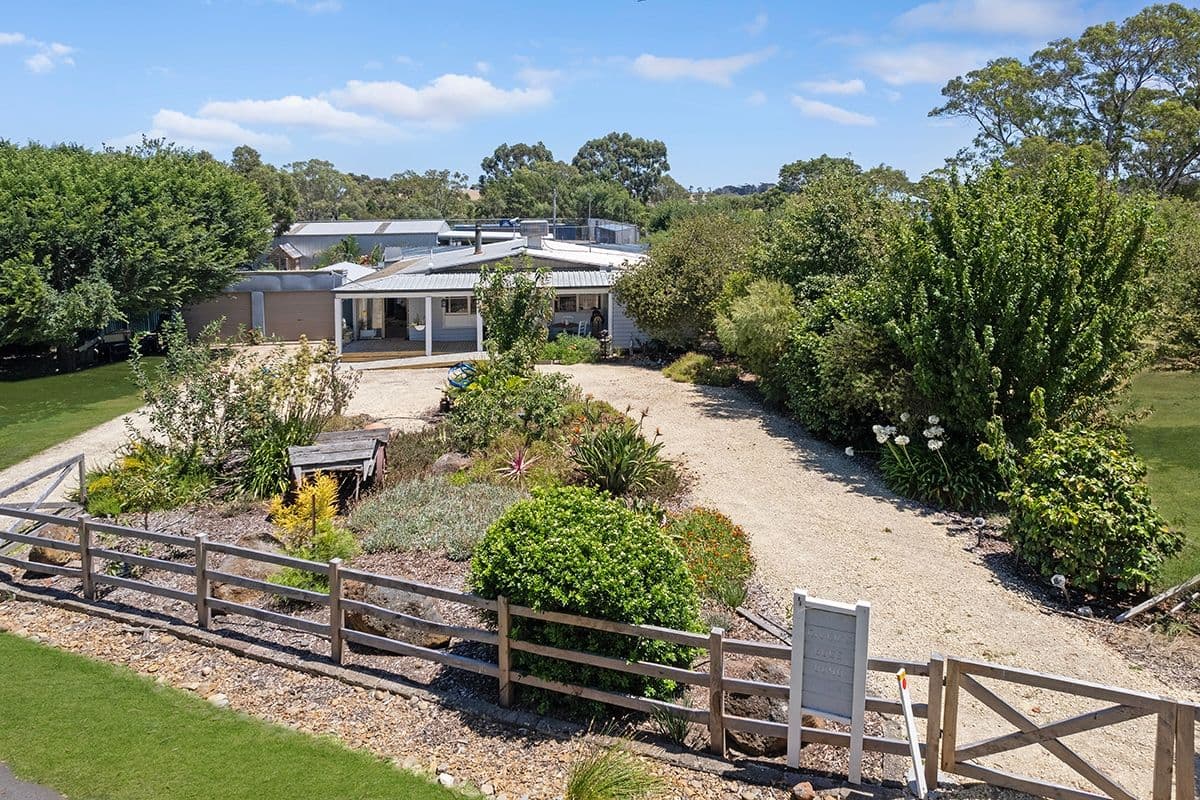 8840 Princes Highway