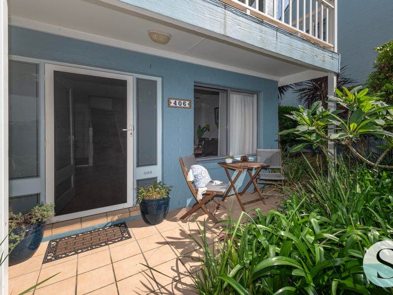406 Currawong Circuit, Cams Wharf