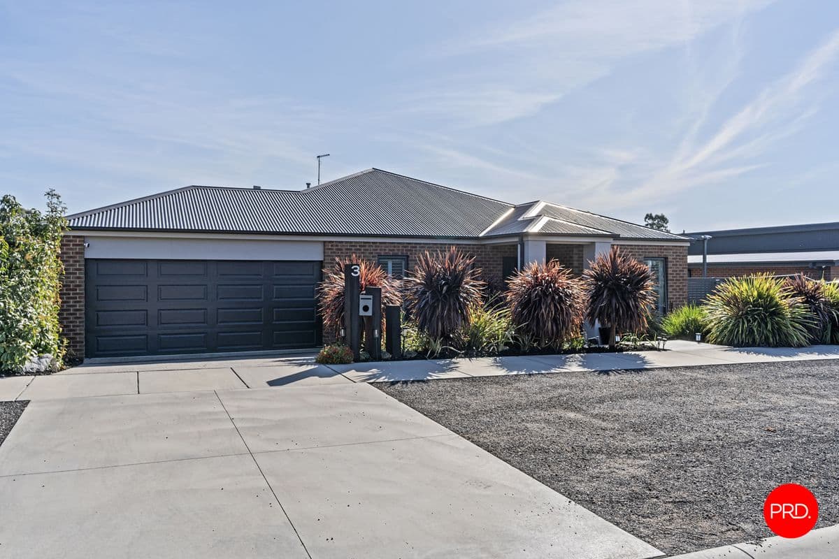 3 Molly Drive