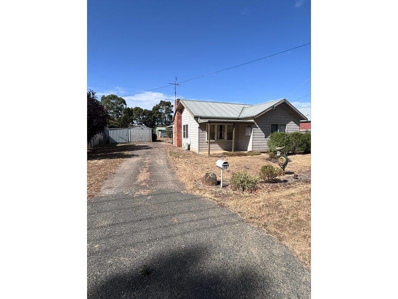 39 Staughton Street