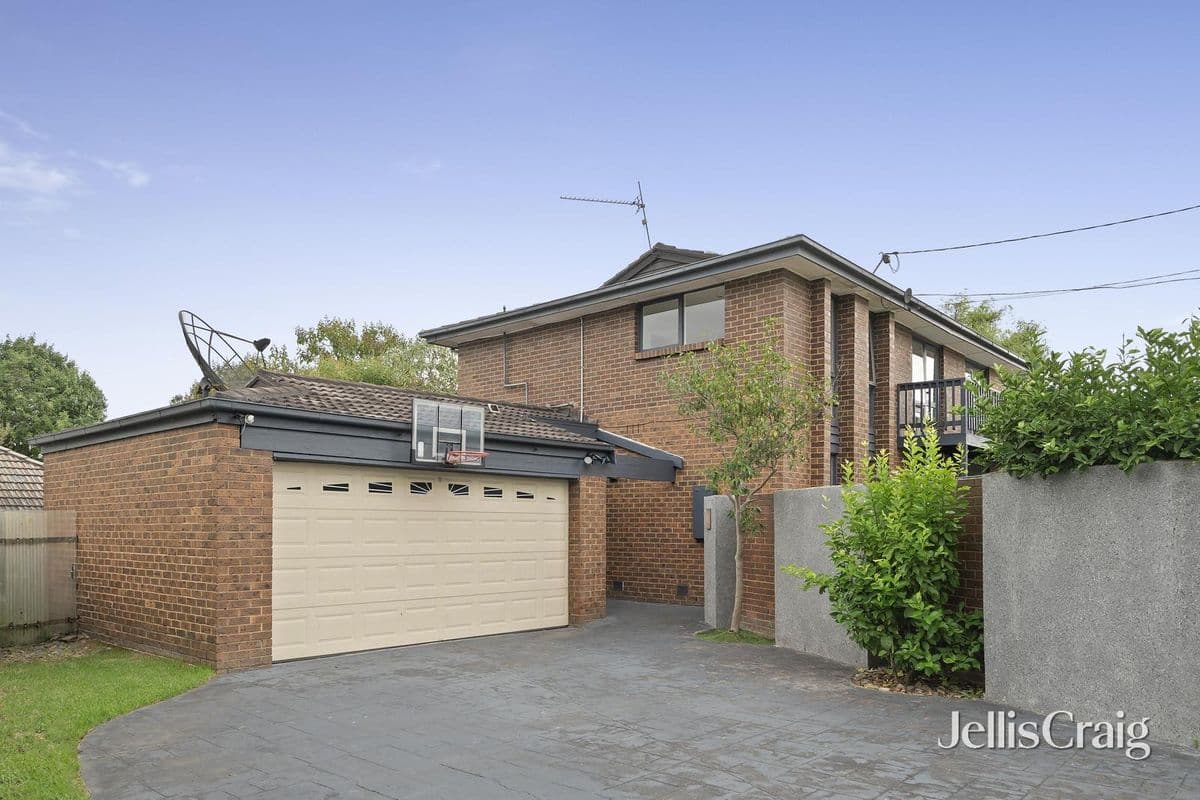 21 Westmore Drive