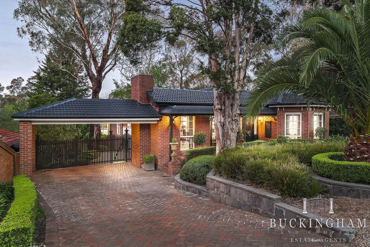 3 Ryrie Court