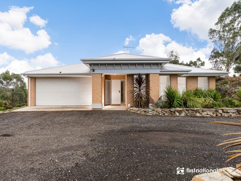 140 Duggan Road, She Oaks