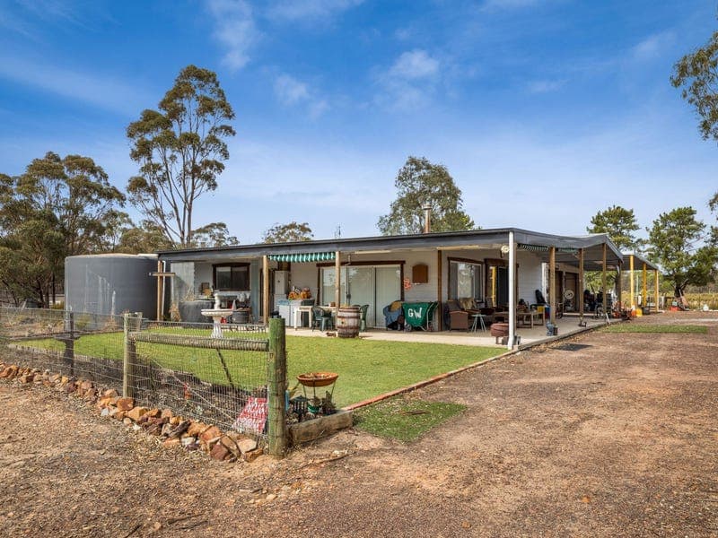 5 Tait Hamilton Road