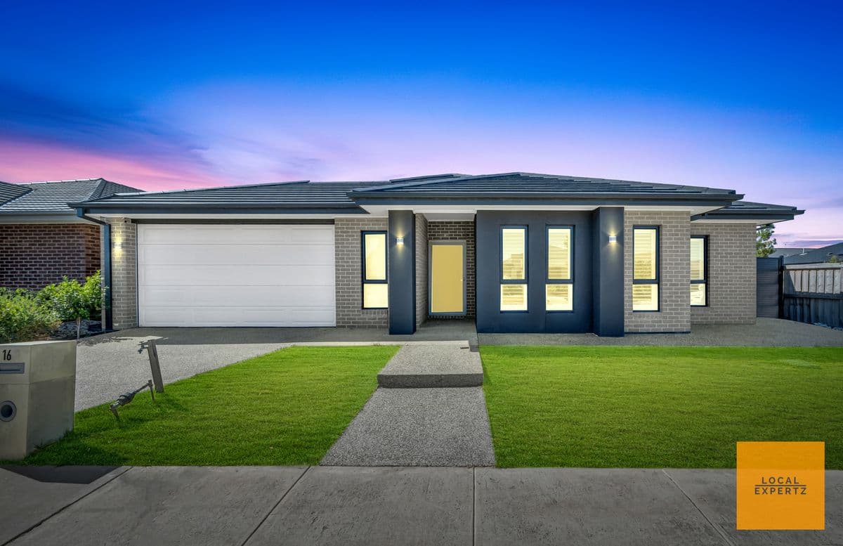 16 Silvereye Street