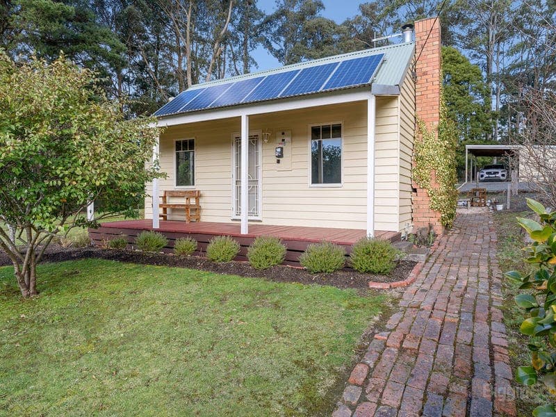 27 Andersons Road