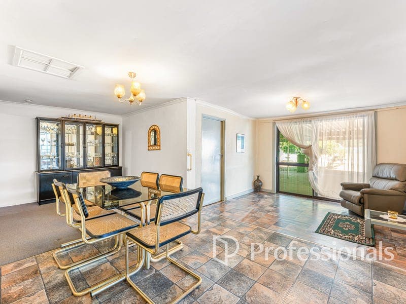 27 Main Avenue North Avenue