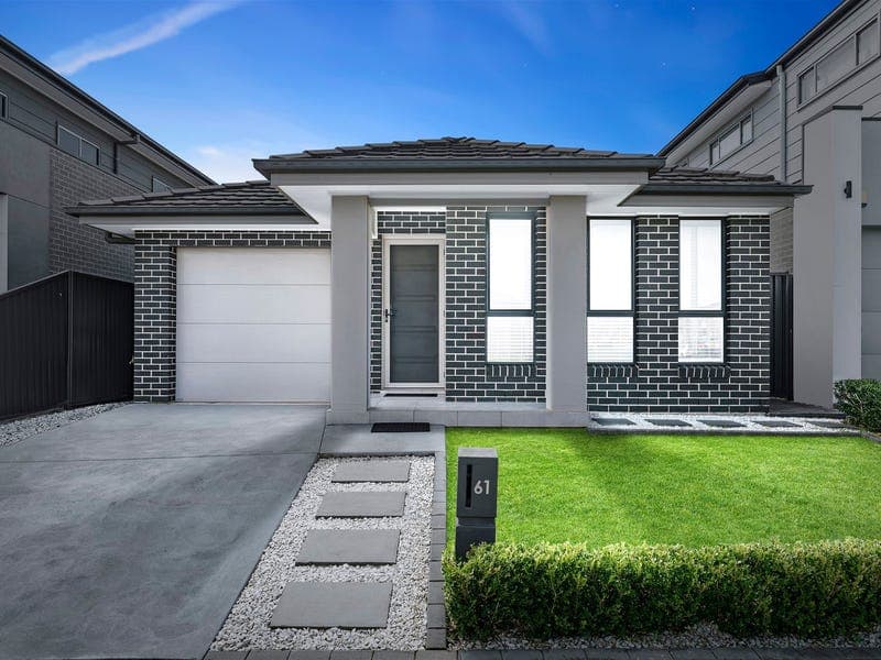 61 Eighteenth Avenue, Austral