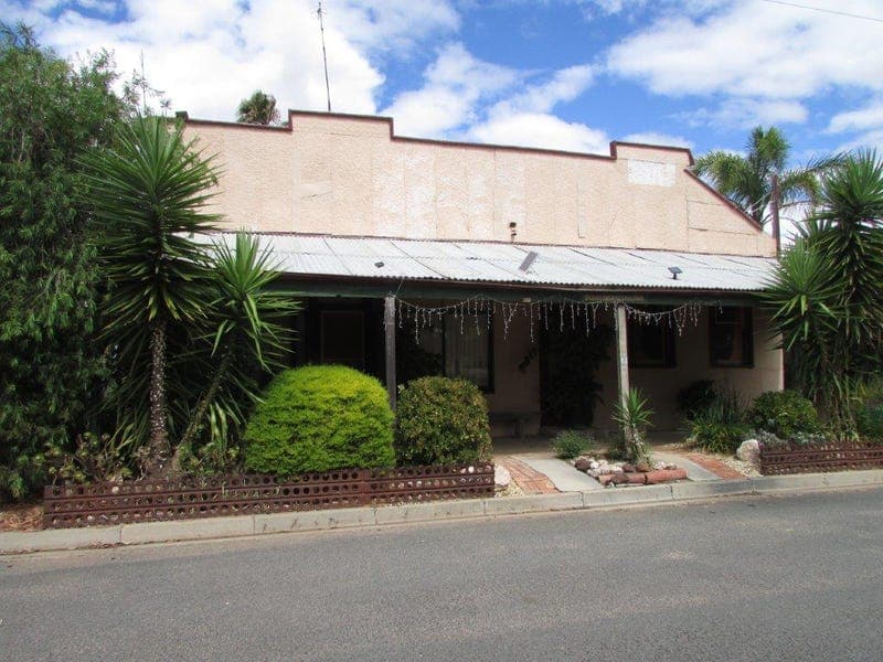 18 Byrne Street