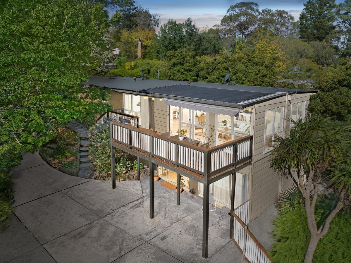 4 RILEY ROAD