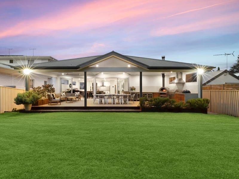 21 Yathong Road, Caringbah