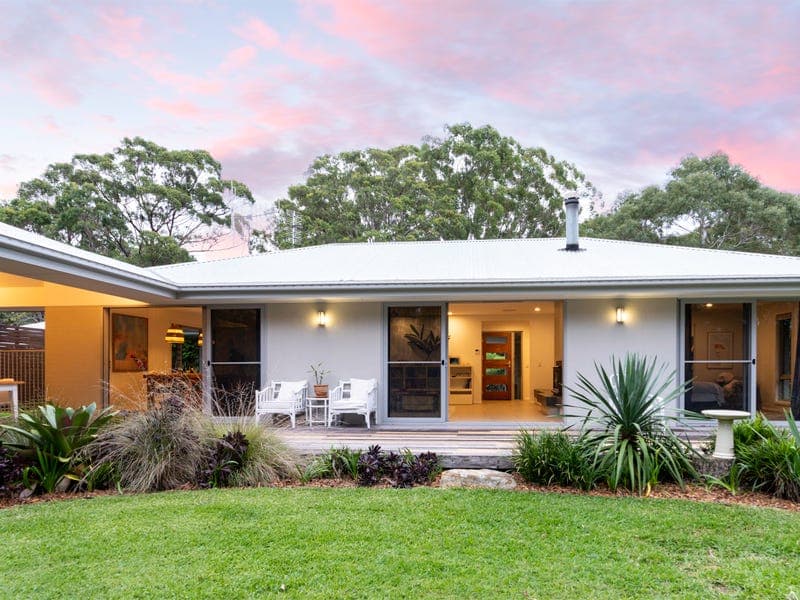 44 COOMBA ROAD