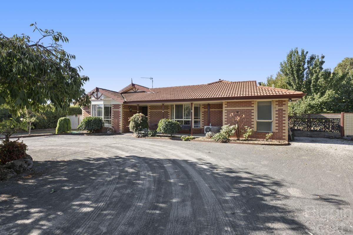 528 Ti Tree Road
