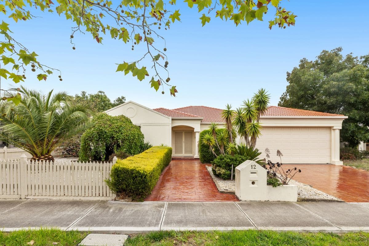 12 WENTWORTH DRIVE