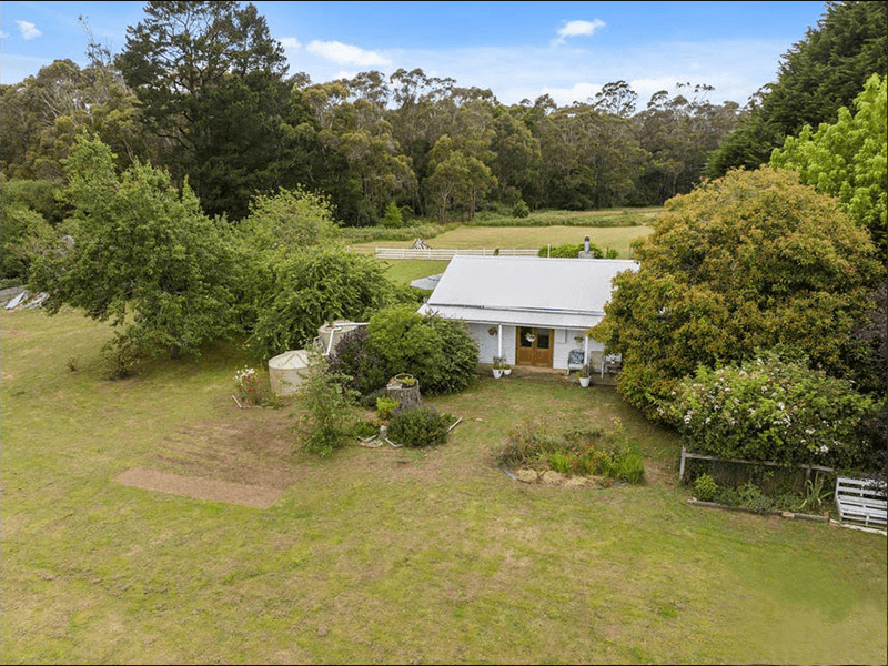 15 Andersons Road
