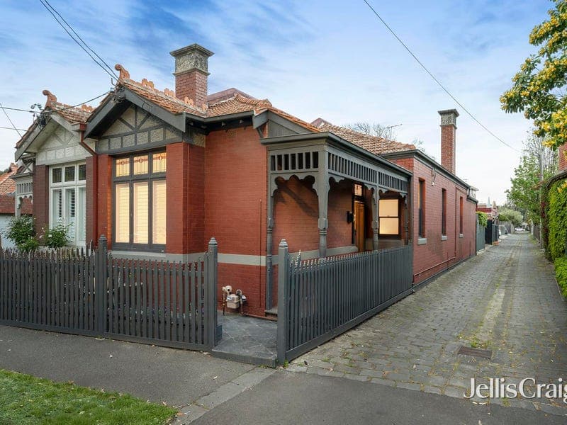 4 Cowderoy Street