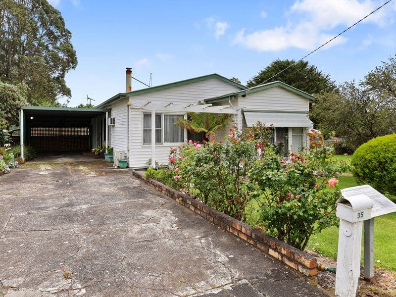 35 Heckfield Street, Macarthur