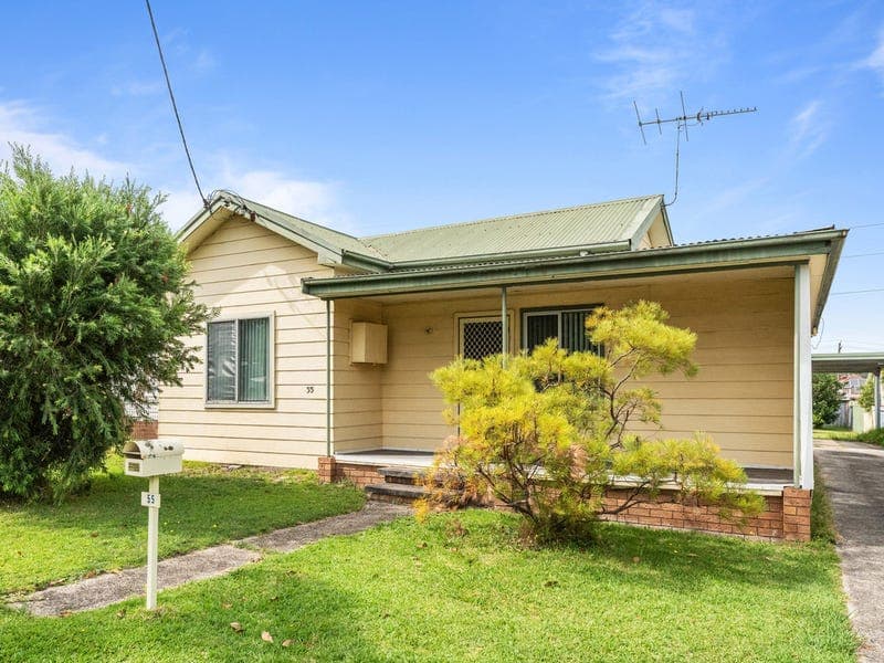 55 Wilkinson Avenue, Birmingham Gardens