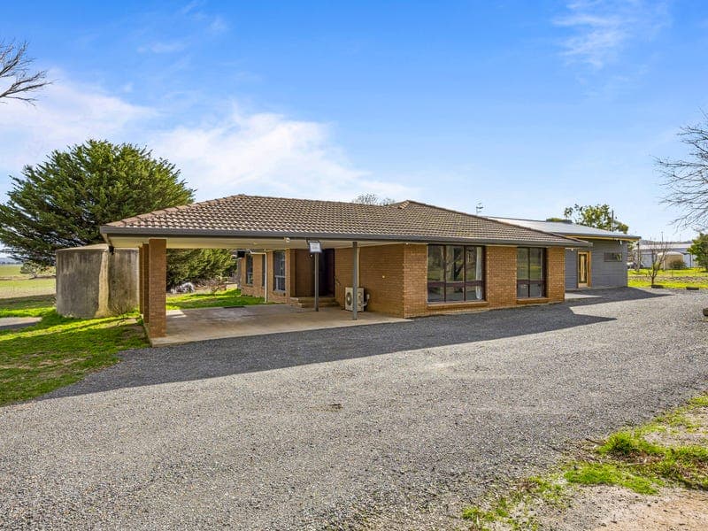 878 Challicum Road, Buangor
