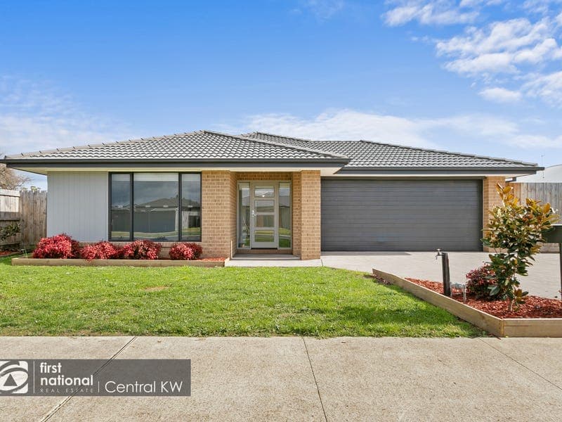 12 Hammond Street, Yinnar