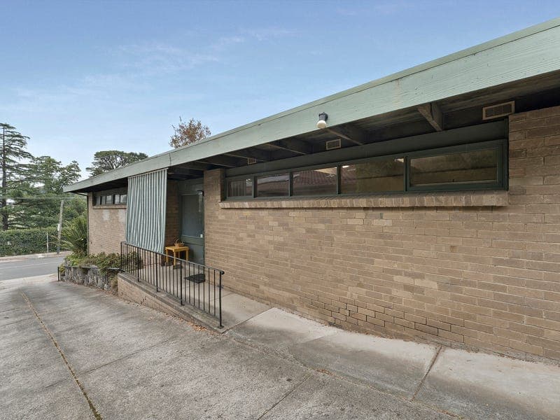 283 High Street Road, Mount Waverley