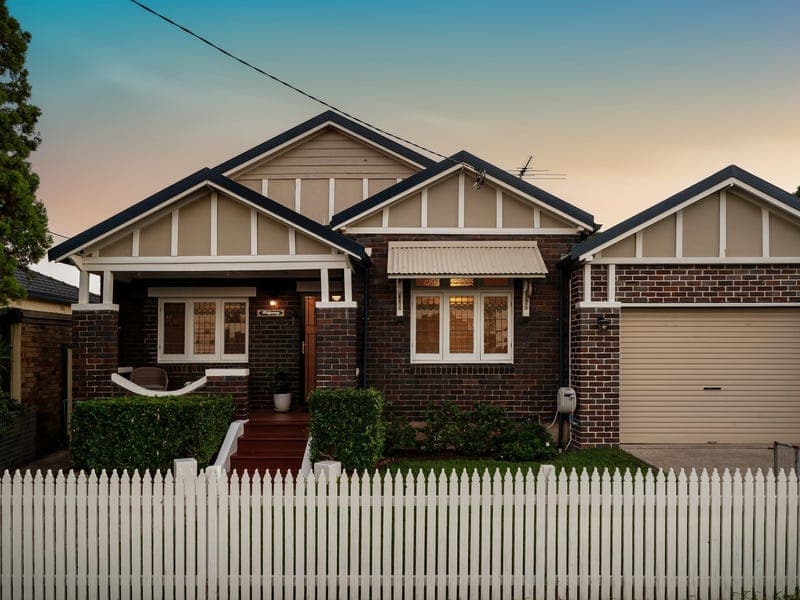 21 Athelstane Avenue, Arncliffe