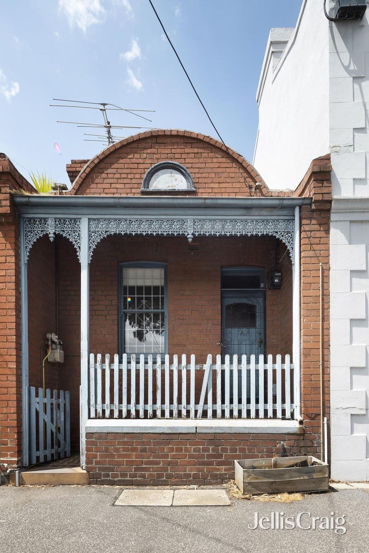82 Curzon Street