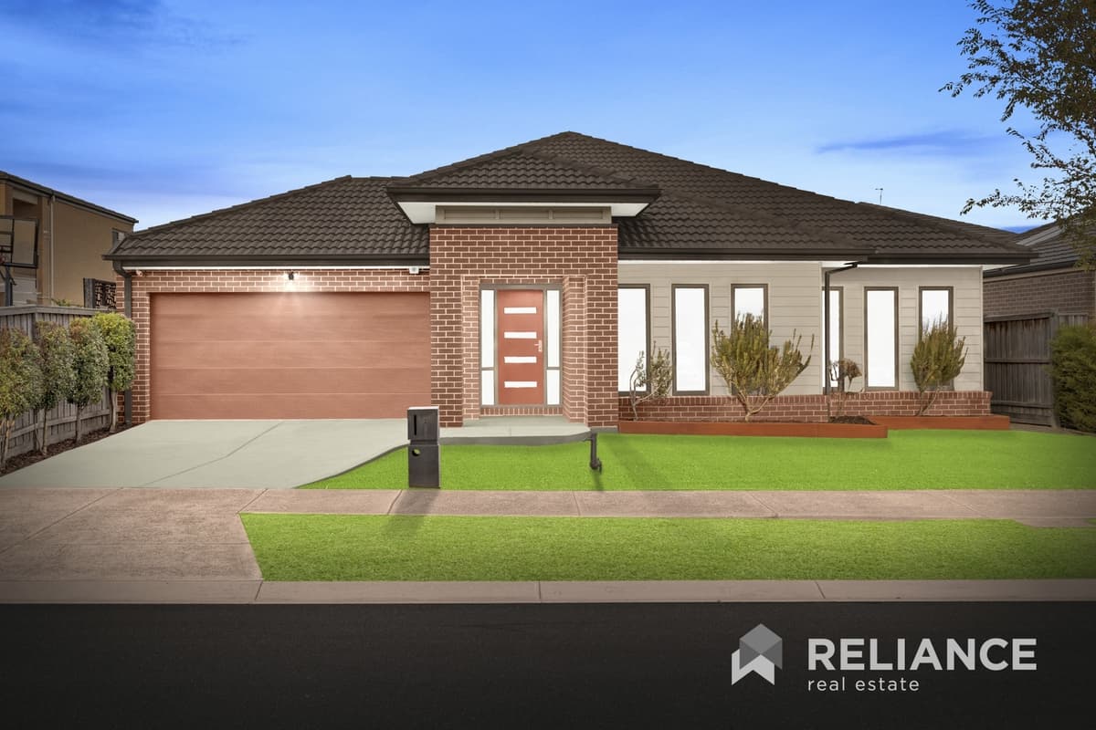 8 McWilliams Crescent