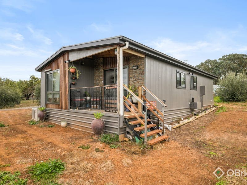 97 Sargeant Street, Thoona