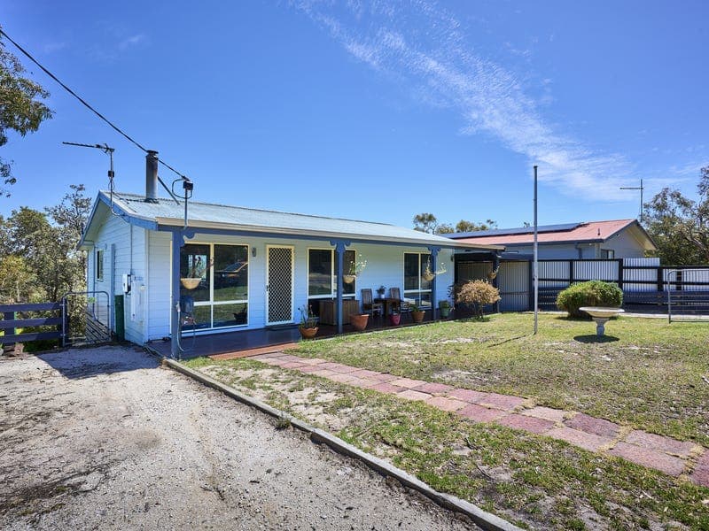 45-47 Rainbow Road, Golden Beach