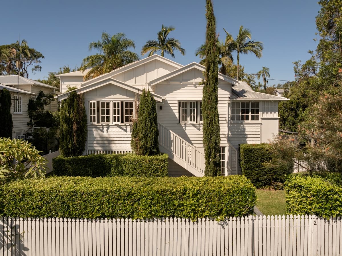 2 Antill Street