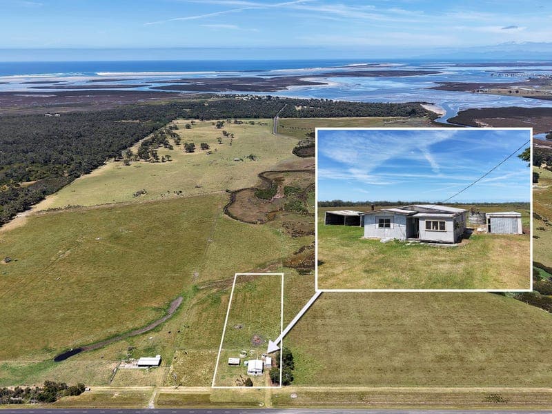 166 Manns Beach Road, Tarraville