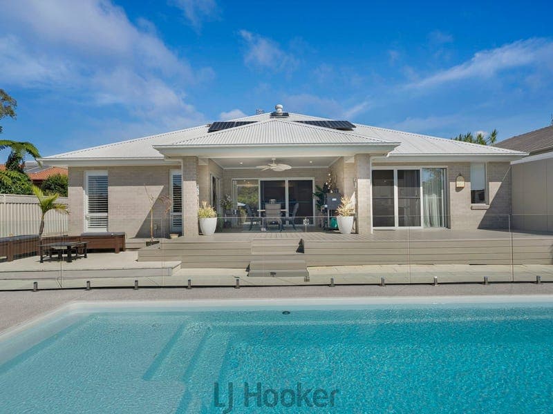 32 Earswick Crescent, Buttaba