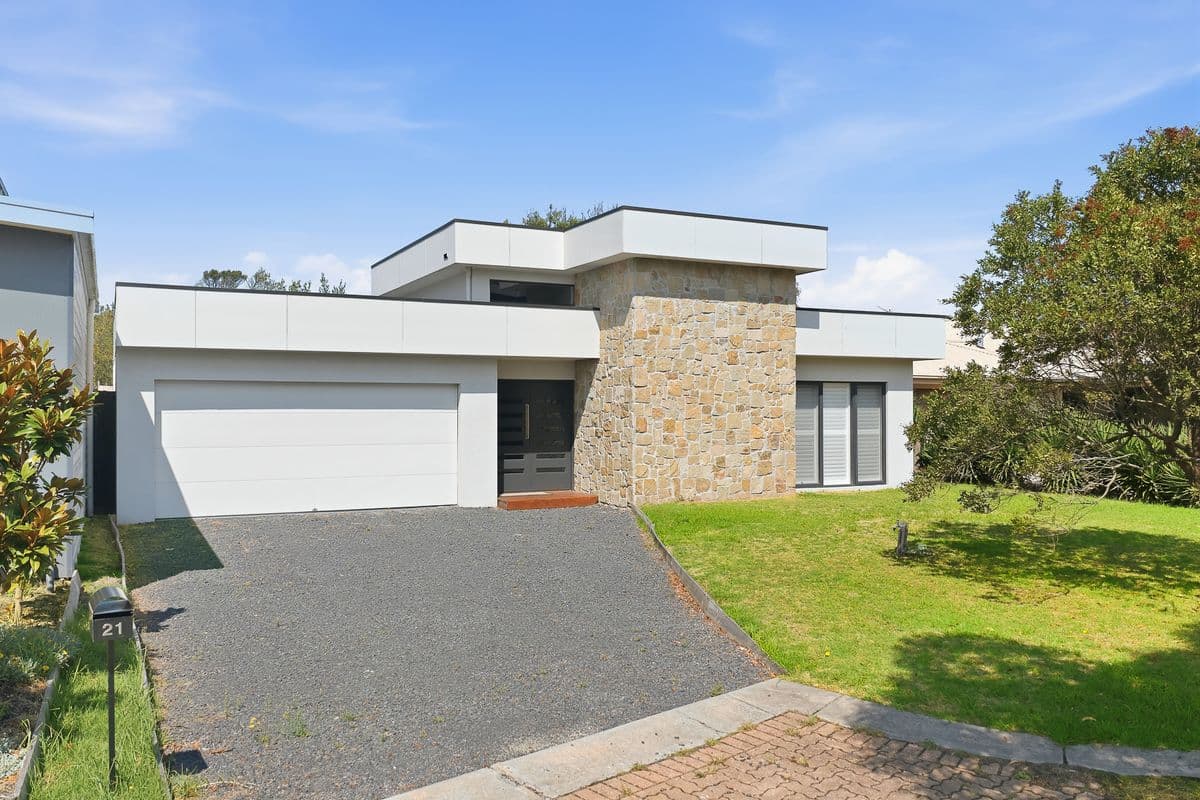 21 Acacia Court