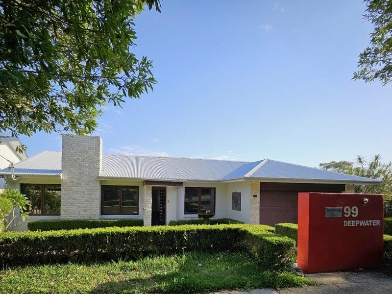 99 Deepwater Road, Castle Cove