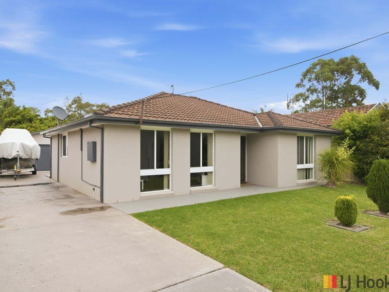 10 Clare Crescent, Batehaven