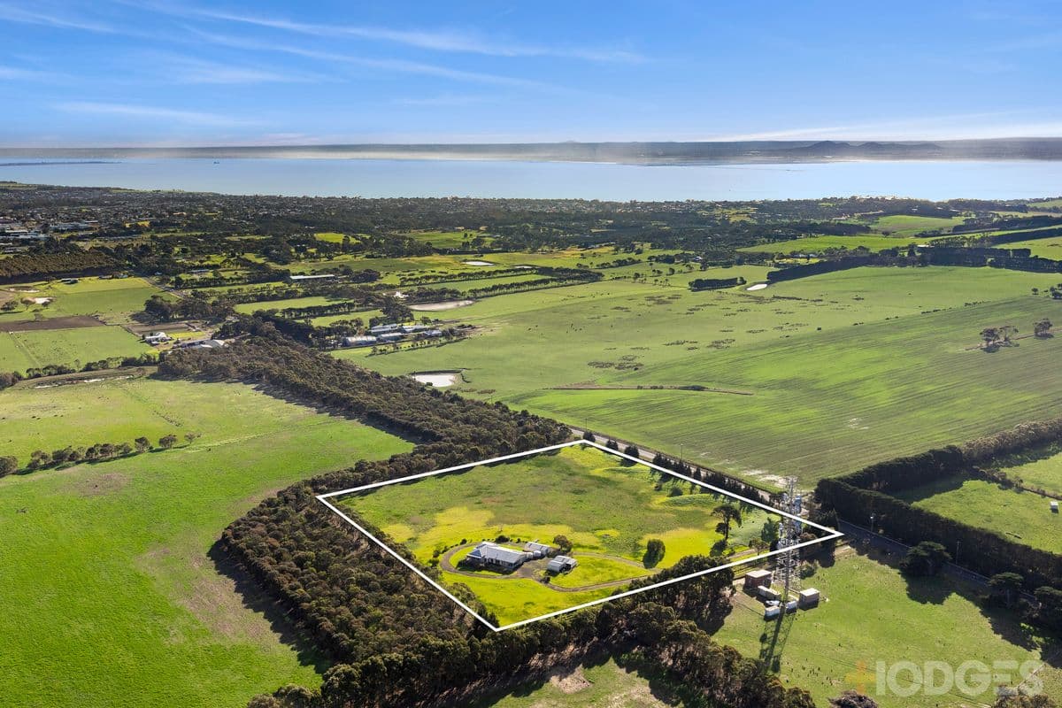 300-320 Murradoc Road